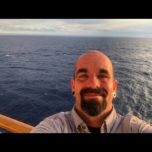 Meet your Posher, Robert